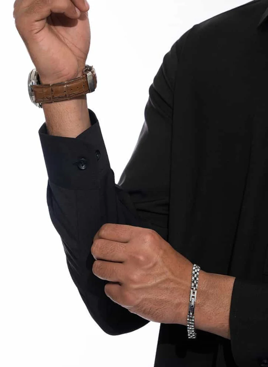 Black, End on End Textured, Kashghar Winter Shalwar Kameez - Image 3