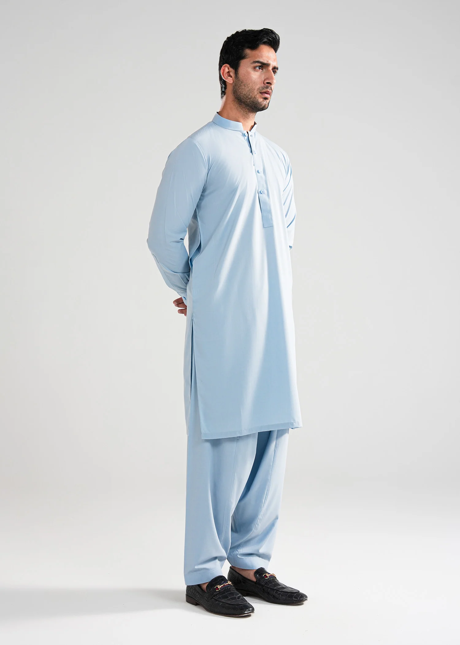 Light Blue Kunhaar Summer Wash & Wear Shalwar Kameez - Image 4