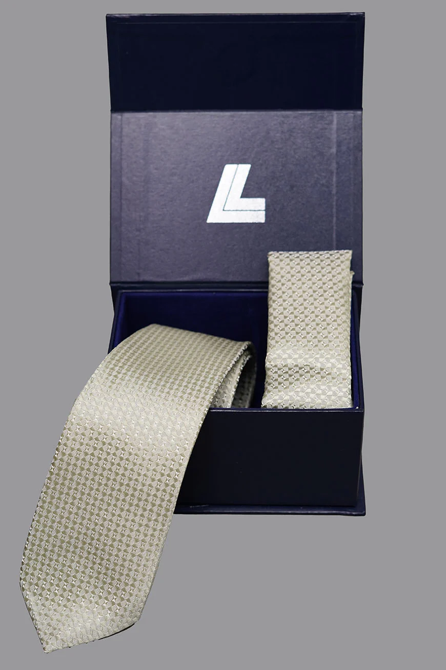 Tie & Pocket Square - Rich Silk Off White Design