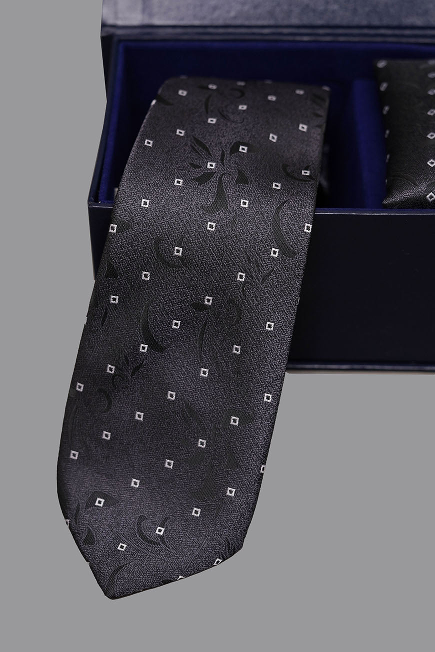 Tie & Pocket Square - Rich Silk Grey Design - Image 2