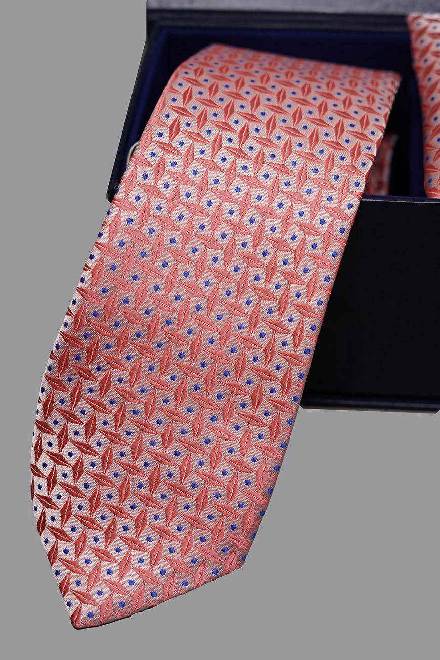 Tie & Pocket Square - Rich Silk Pink Design - Image 4